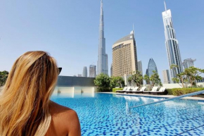 New luxury apartment , Part of Dubai Mall